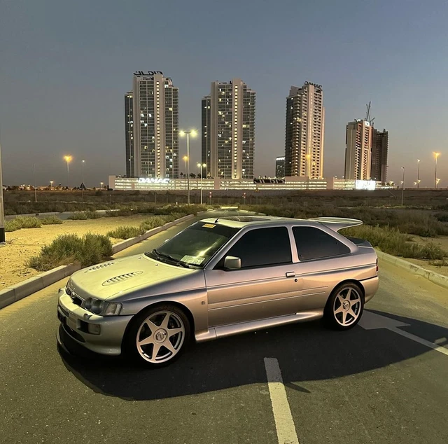 Corgi Diecast Model Vehicles - VA04121 Ford Cortina Mk2 Lotus, Men