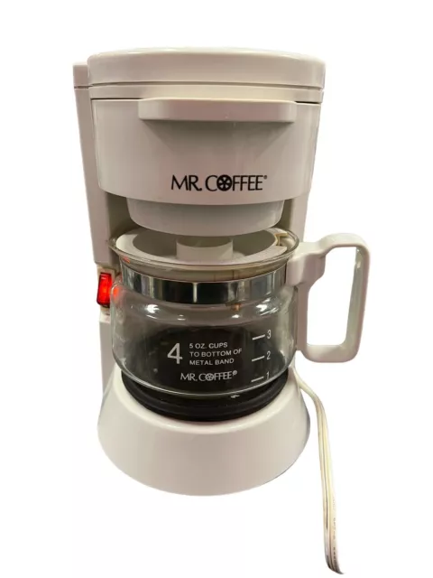 https://www.picclickimg.com/zaEAAOSwHohk-20T/Mr-Coffee-4-Cup-Coffee-Maker-White-BL4.webp