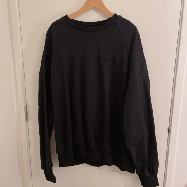 juun.j men crewneck oversized sweater black (size L)