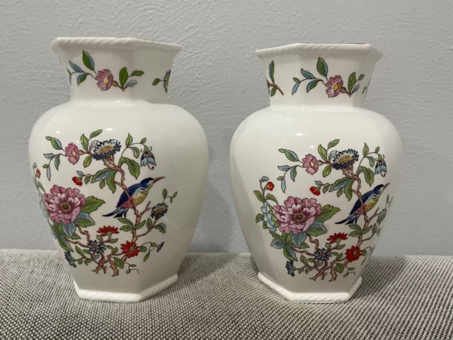 Aynsley English Bone China Porcelain Pair of Pembroke Pattern Vases 3