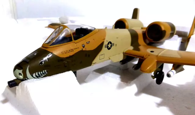 Franklin Mint A-10 Thunderbolt 11 "Warthog" - Peanut Camouflage  1:48