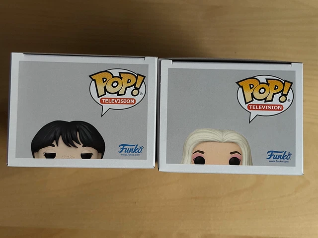Funko Pop! Television WEDNESDAY ADDAMS 1309 & ENID SINCLAIR 1308 Exclusive 3