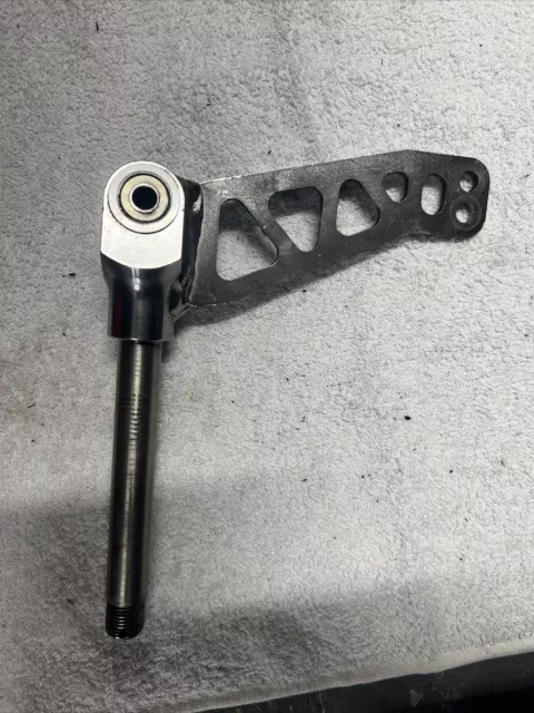 LH Margay 5/16” Brava series spindle for go kart racing