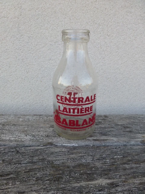 Bouteille de lait CENTRALE LAITIERE CASABLANCA MAROC YOGHOURT VACHE LAITERIE