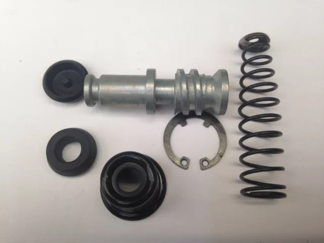 Triumph Daytona T595 Front Brake Master Cylinder Repair Kit