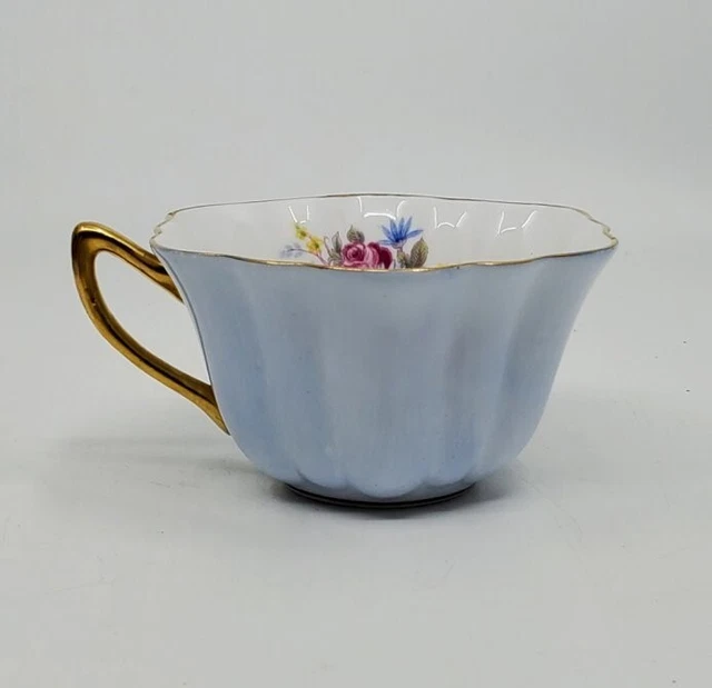 RARE SHELLEY STRATFORD teacup pastel pale blue & Wildflowers 13717 Cup