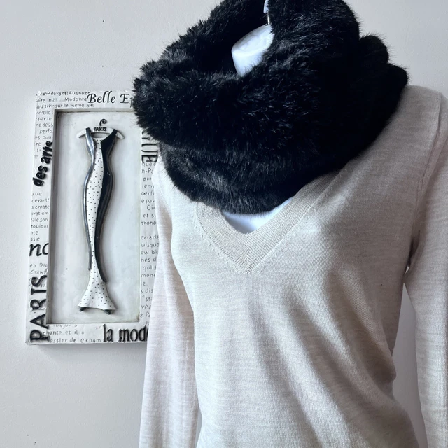 Babaton Faux Fur Black Infinity Neck Warmer Scarf Women’s Accessories