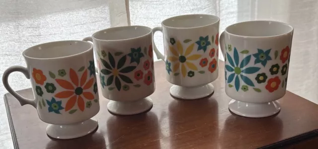 Vintage Flower Pedestal Mugs Set Of (4) Cups MCM Coffee Retro Mod 60s 70s