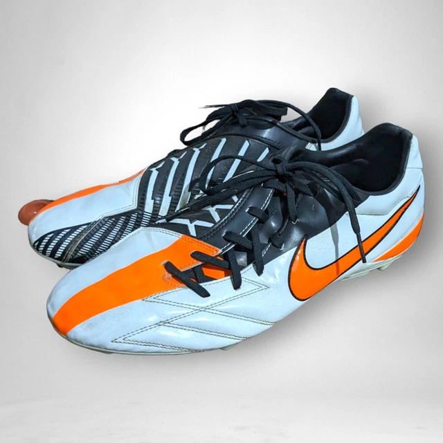 Nike total 90 laser iv silver sale