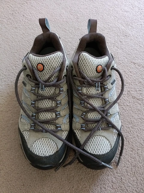 womens merrell walking shoes size 6