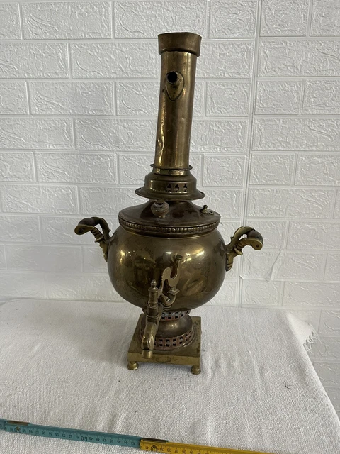 ANCIEN CHAUFFE EAU antique Samovar en métal Empire russe 19c EUR 45,00 - FR