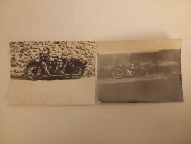 Lot de deux photos argentiques moto petit format 1930 1940