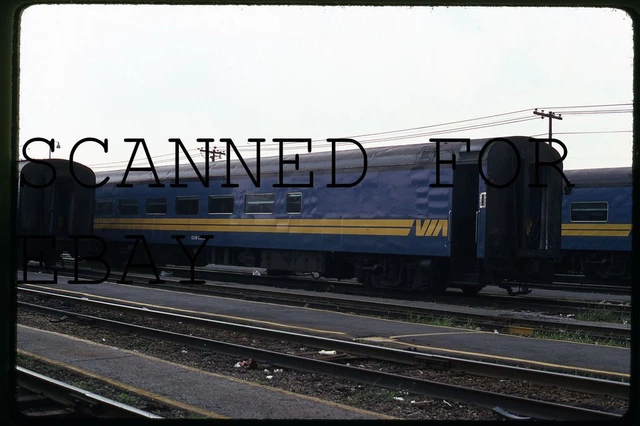 July 80 VIA Club Laurier #662 Toronto Coach VINTAGE KODACHROME SLIDE Railroad