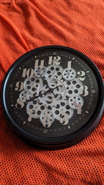 Black and Silver Steampunk Style Moving Gears Clock