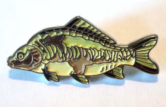 Mirror Carp, Roach & Pike Freshwater Game Fish Angling Pin Angler Enamel Badges 2