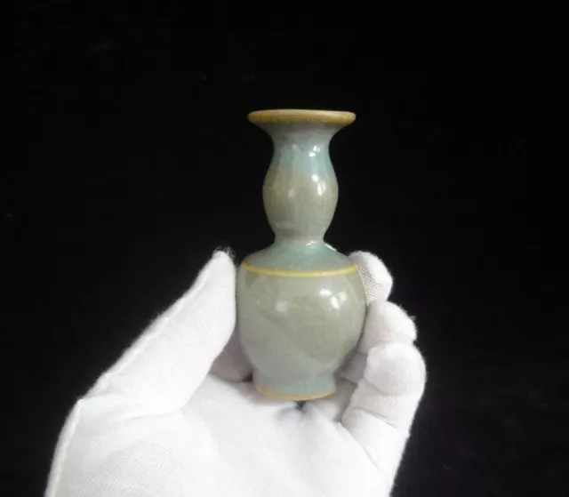 Old Chinese Dark Blue Glaze Porcelain Collectible Vase