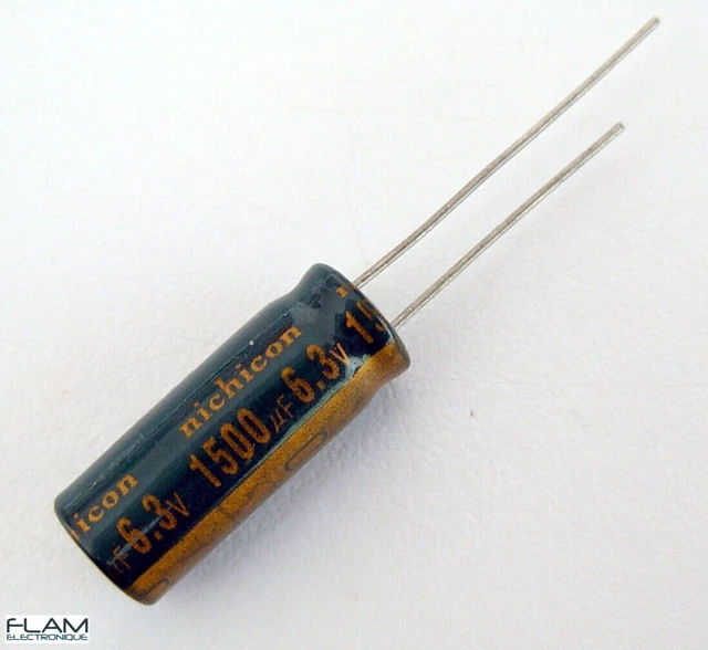 Tụ điện Nichicon (fine gold) FG series 100uF/25V 100uF 25V (01 con