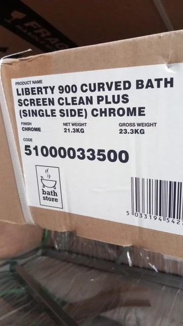 Pantalla de baño curva Bathstore Liberty 900 - nueva