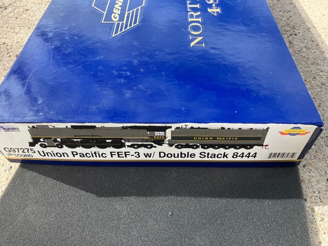 Ho Scale Athearn  4-8-4 - Union Pacific Locomotive w/DCC & Sound #8444