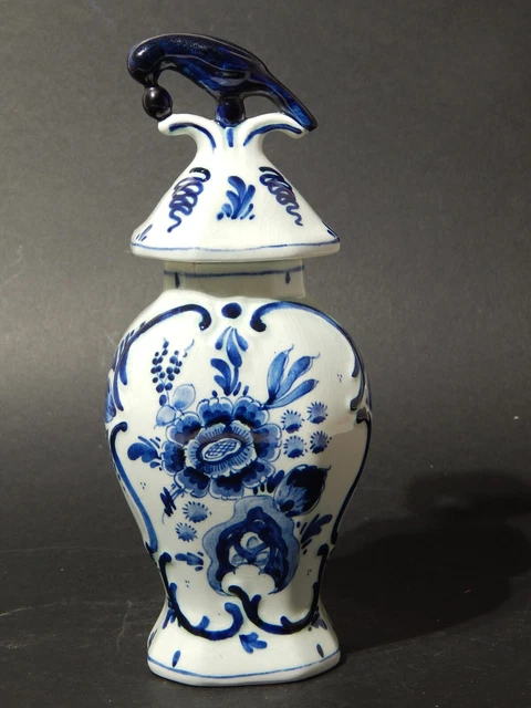 Vasetto In Ceramica 14 Cm Con Fiore 3D - Bianco E Blu, Portafiori Per Fiori Secchi, Oggetto Decorativo