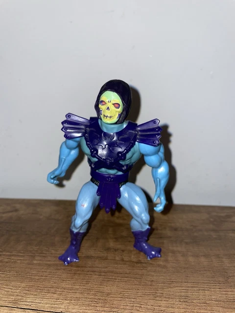 MOTU Masters of the universe Skeletor THRONE + TABLE Origin MOTU Masters of the universe Skeletor THRONE + TABLE Origin
