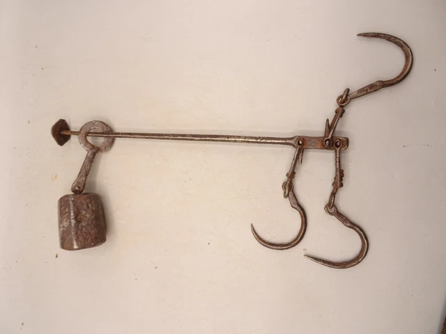 Ancienne Balance Romaine En Fer Forgé - Instrument De Mesure Déco Collection