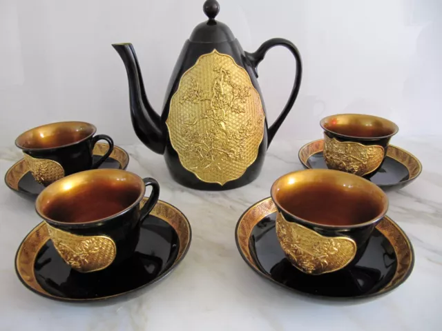 Vintage  Chinese Gilt Lacquered Papier Mache Tea Set