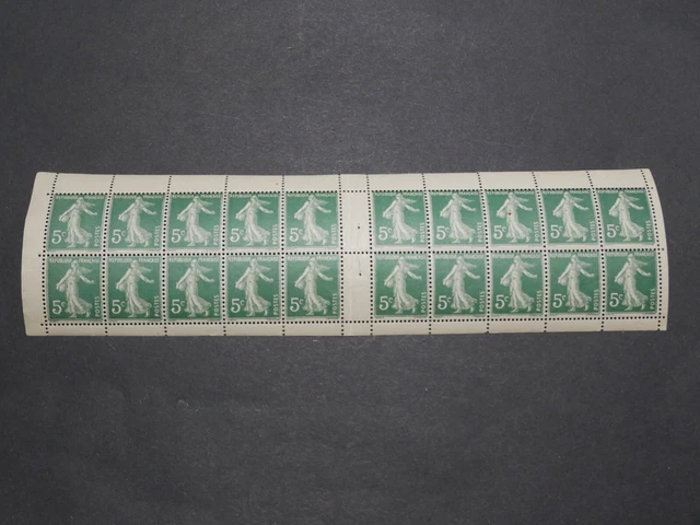 Paire de timbres France neufs PA n° 15 (bord de feuille) « Timbres france