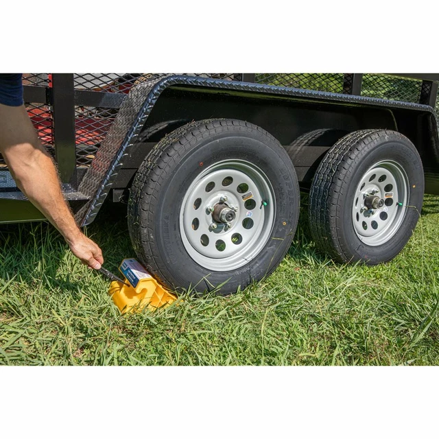 Super Wheel Chock W/ Rope- Made In Usa