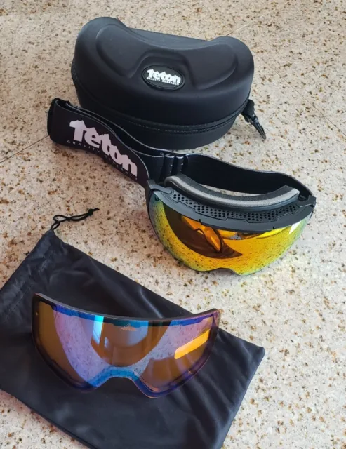 Ski Goggles TGR Teton Gravity Research Ski Goggles + Extra Lens + Case ALL NEW