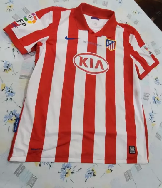 Rara camiseta de jugador Kun Agüero Atlético de Madrid usada partido final Copa Rey 2010 2