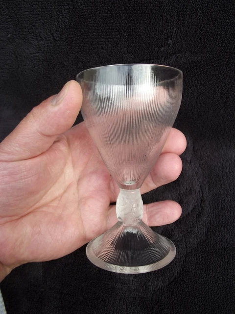 Verre Ancien Avec Décor Grappe De Raisin - Verre à Boisson Vintage - Objet Décoratif