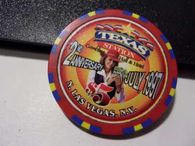 TEXAS STATION GAMBLING HALL & HOTEL $5 casino gaming poker chip - Las Vegas, NV