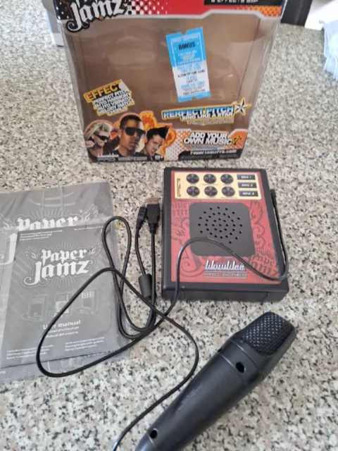 Paper Jamz, Pro Series, Effects Amp   with Microphone vocal effects
