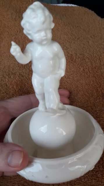 PUTTE Engel Angel Kugel Erde porcelain Porzellan Figur Sammler GESCHENK