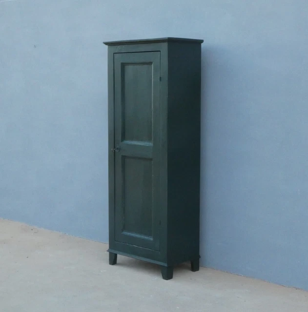 Armadio stipo bonnetiere colonna ad un'anta laccato Shabby Chic, L 67,5 cm!