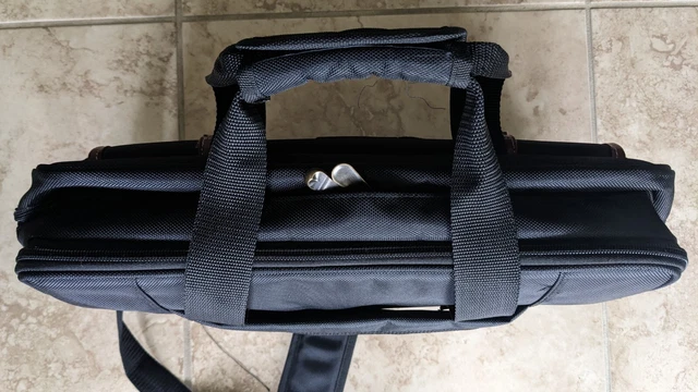 Used Samantha Brown SAM Spinner Messenger Bag Backpack  Luggage Set 9