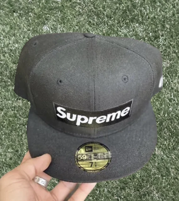 SUPREME CHAMPIONS BOX Logo New Era Hat Brand New Black 7 3/8 