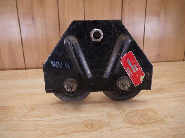 Dayton 2Z615A 1/2 Ton Capacity Chain Hoist Trolley 1000 lb capacity
