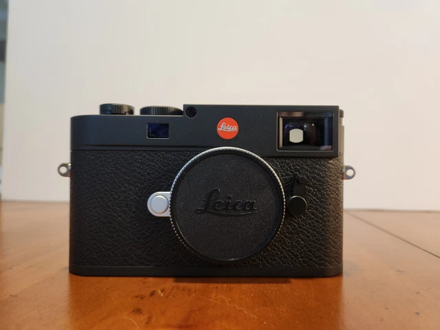 Leica M11 Camera Body Black In Box Low Shutter Count 1.4x Viewfinder Magnifer