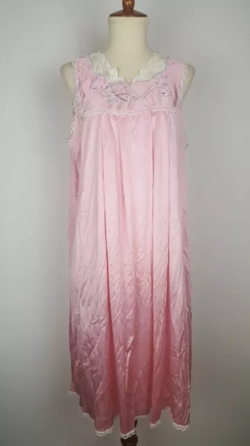 VTG Vanity Fair Size Medium GLOSSY Pink Nylon lace Nightgown embroidered bows