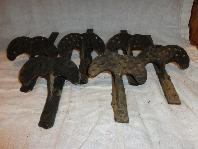 Lot of 6 Vintage Cast Iron Snow Birds Roof Guards, Architectural Salvage (1b)