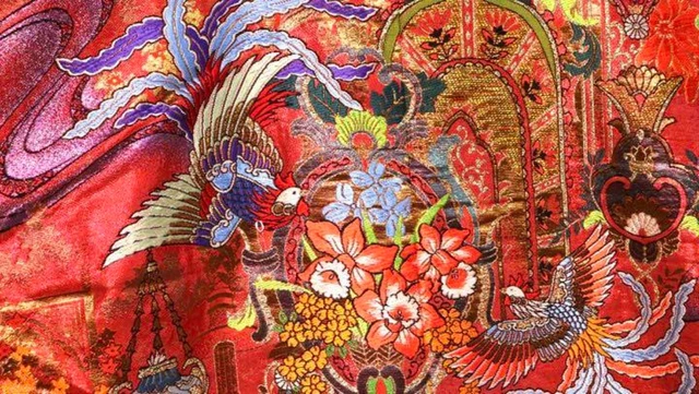 Japanese Kimono Uchikake Luxurious Wedding Pure Silk Phoenix Gold Silver japan 6