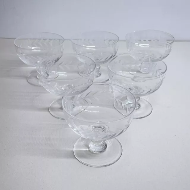 6 X Clear Glass Footed Dessert Bowls With Etched Pattern Set :H1