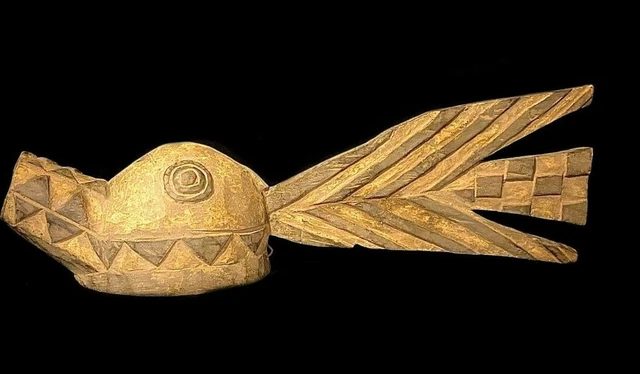 African BOBO African Tribal Face Mask Wood Hand Carved Vintage. handmade 448