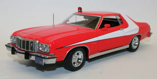 Greenlight 1/24 Scale 84042 - 1976 Ford Gran Torino - Starsky & Hutch Model Car 3