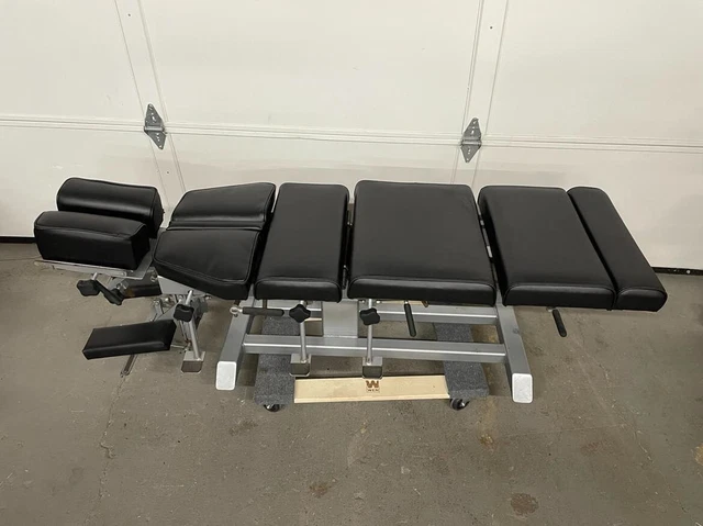 Omni Chiropractic Table Genuine Omni table! 23" Fast Shipping
