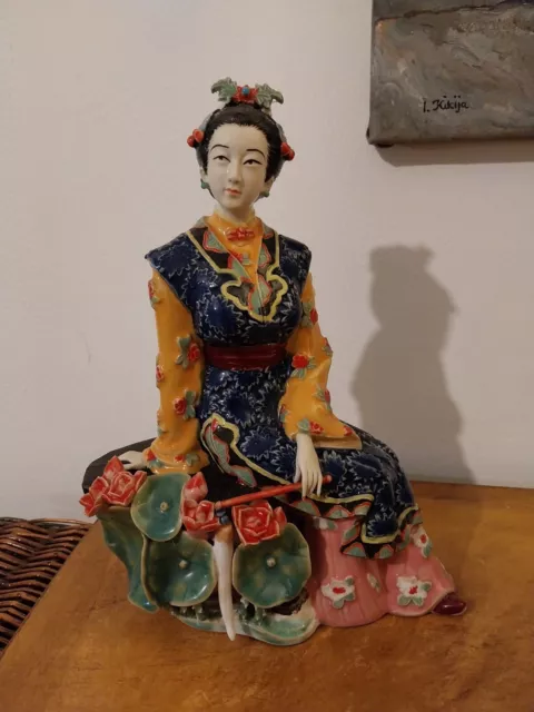Large Chinese Shiwan Wukai Porcelain Figurine Lady Imperial Concubine Excellent