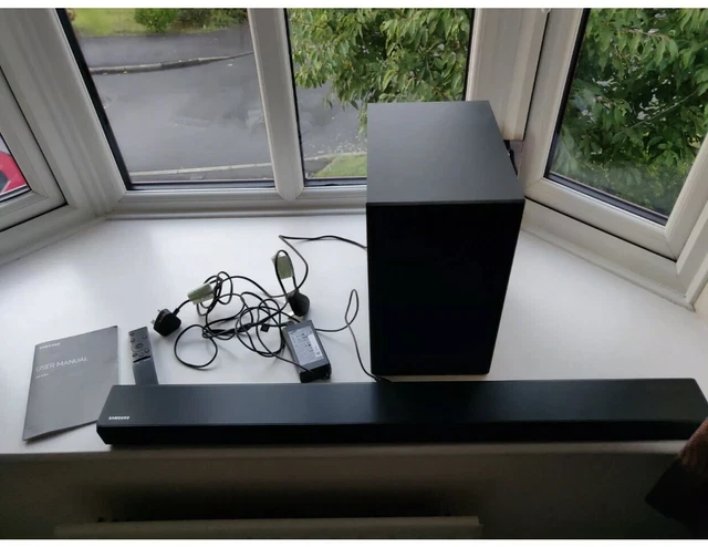 SAMSUNG HW-R550 Wireless Bluetooth TV Soundbar with Active