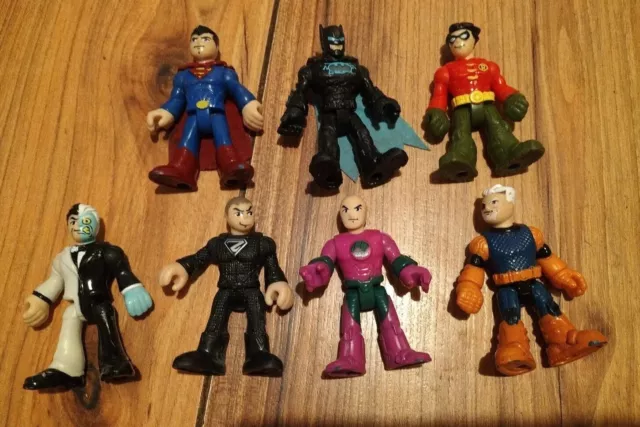 7 Imaginext DC Super Friends Figures Bundle SUPERMAN BATMAN ROBIN TWO FACE XMAS